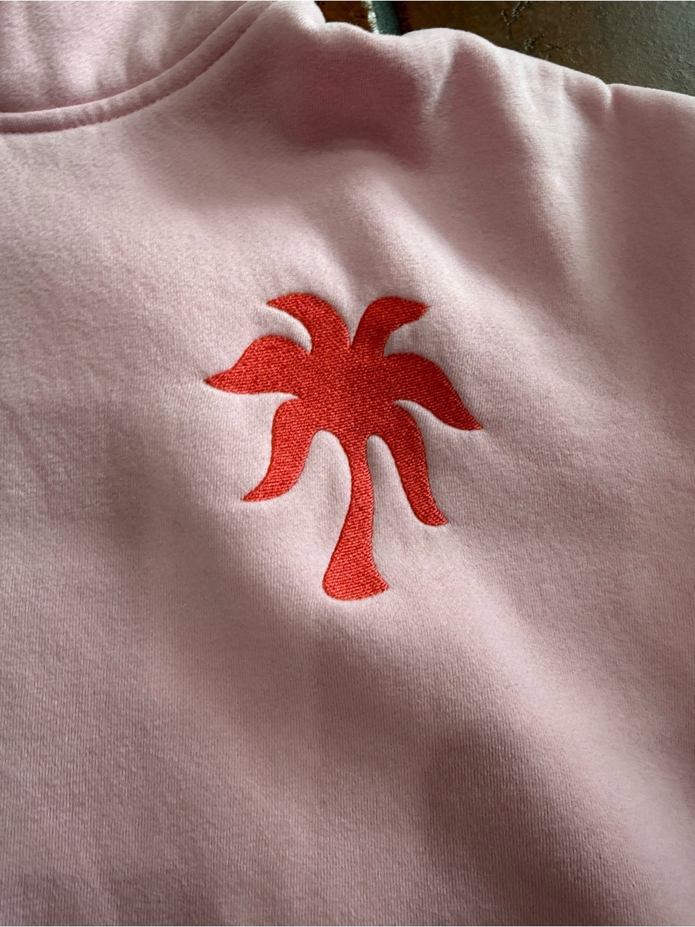 Pink Palm Puff Pink Embroidered “Everything Comes In Waves” Sweatshirt Size XS - Picture 3 of 8